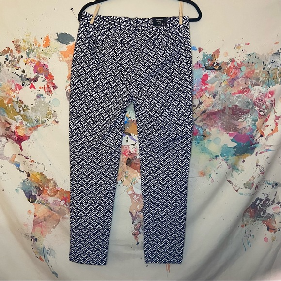 Crown & Ivy Petite Patterned Slacks - Picture 3 of 9